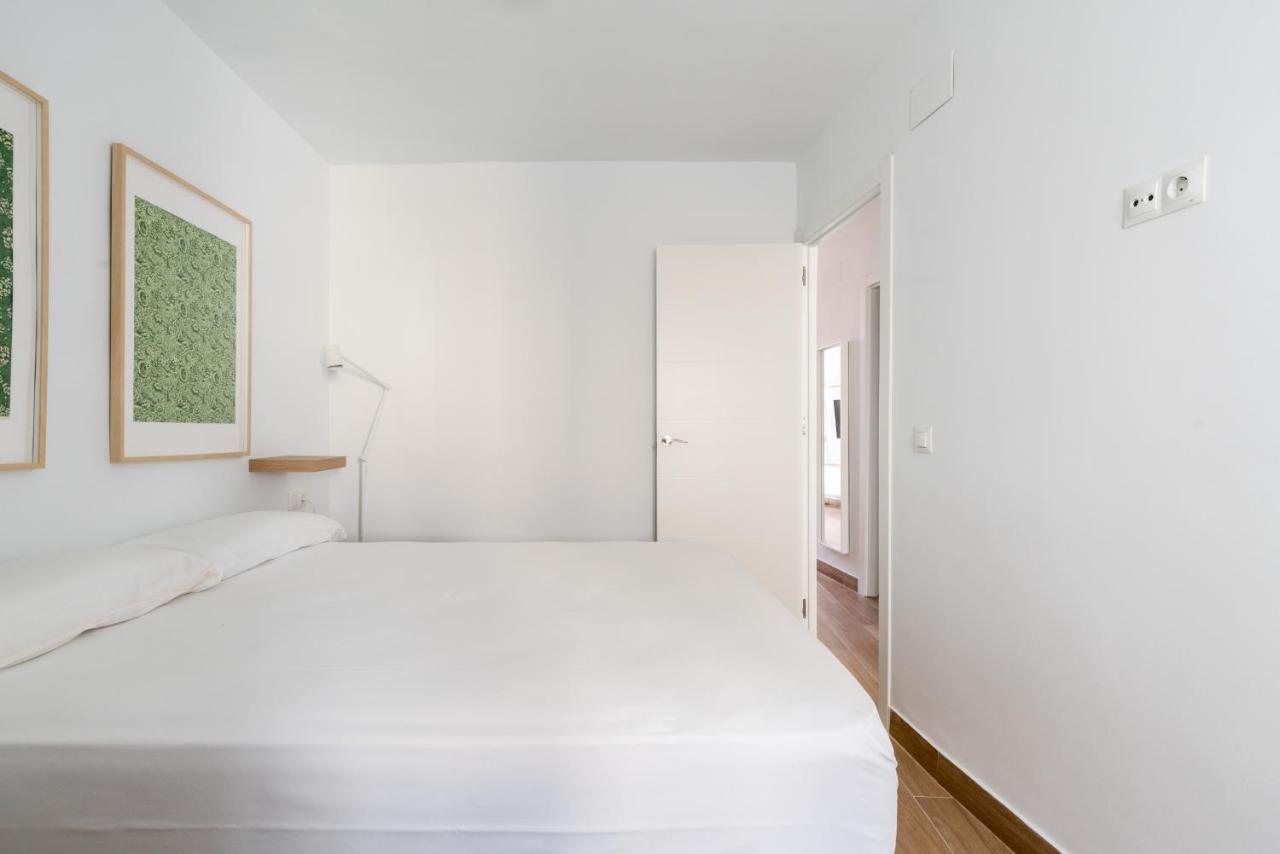 Holi-rent Pureza * Sevilla